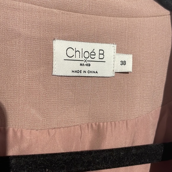 CHIC SINGED BLAZER from NA-KD - Picture 5 of 10